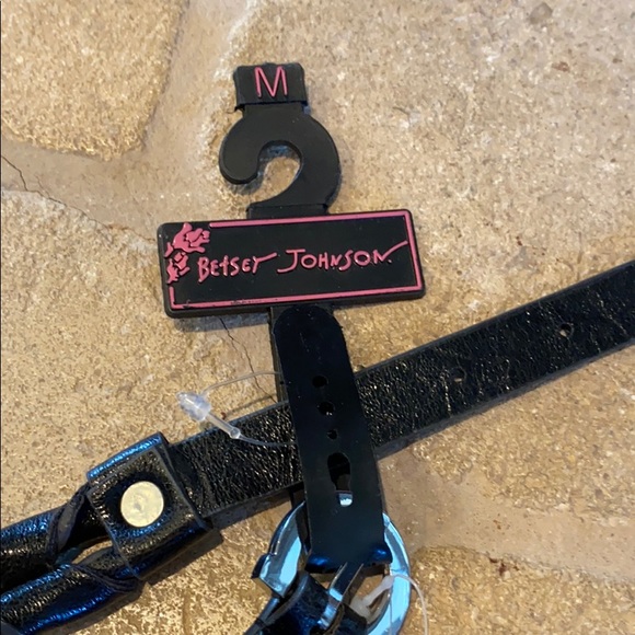 Betsy Johnson black rope belt - Picture 3 of 6